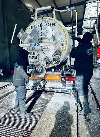 Nettoyage d'un camion